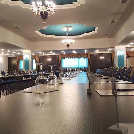 Hotel Prahova Plaza Ploieşti Eksteriør billede
