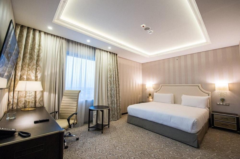 Hotel Prahova Plaza Ploieşti Eksteriør billede