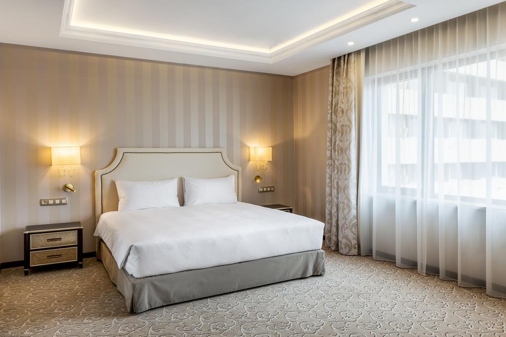 Hotel Prahova Plaza Ploieşti Eksteriør billede