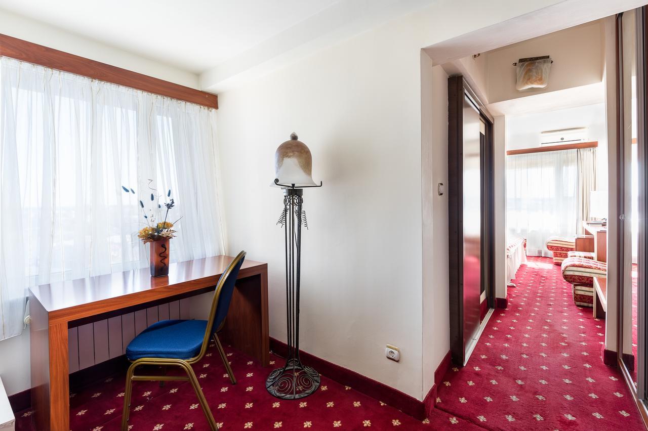 Hotel Prahova Plaza Ploieşti Eksteriør billede