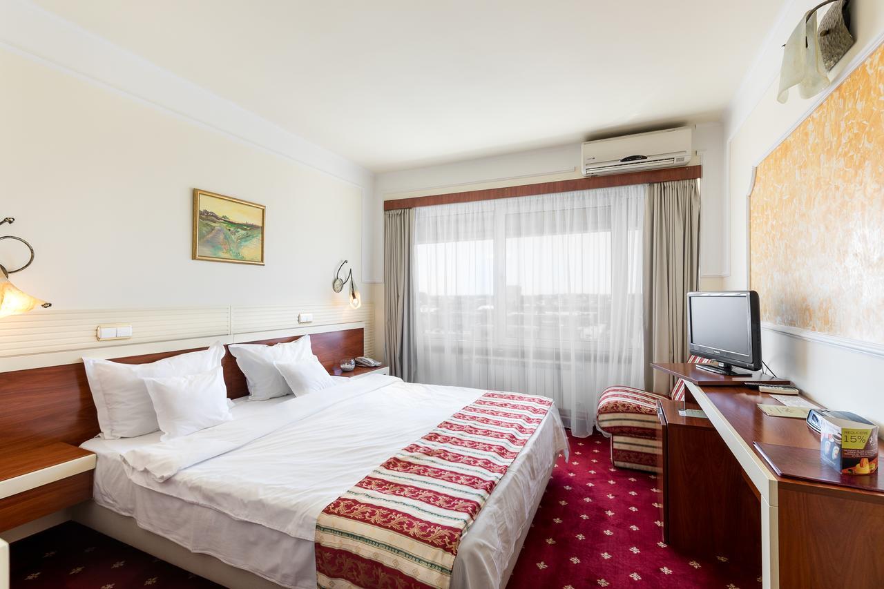 Hotel Prahova Plaza Ploieşti Eksteriør billede